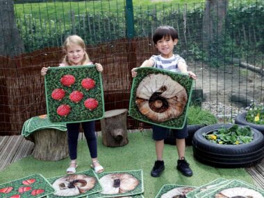 Pack of 35 Natural World Counting Carpet Tiles With Holdall
