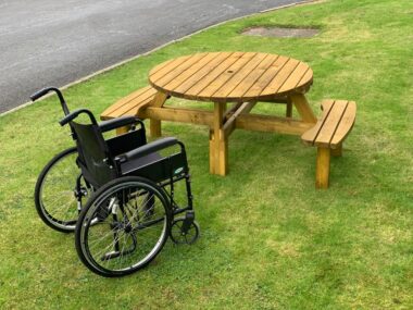Wheelchair Accessible Circular Picnic Table