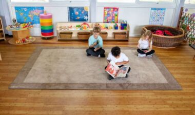 Classic Rectangular Border Carpet