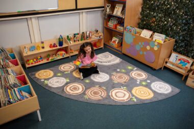 Tree Stump Corner Carpet